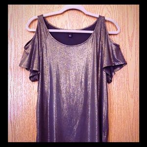 Cold Shoulder Rock & Republic Top